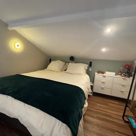 Yugen Palladio - Fully Renovated On A Prime Location, Direct Access, Heated Pool, Private Terrace & Patio, Private Parking Lot Appartement