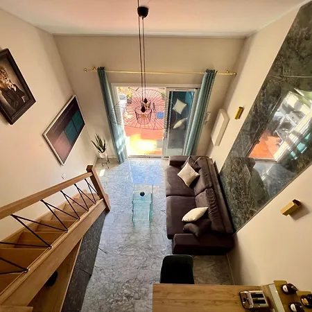 Yugen Palladio - Fully Renovated On A Prime Location, Direct Access, Heated Pool, Private Terrace & Patio, Private Parking Lot *